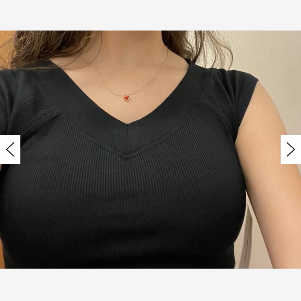 BDG Urban Outfitters Shannen Ribbed V Neck Short Cap Sleeve T shirt baby tee top - Picture 13 of 16